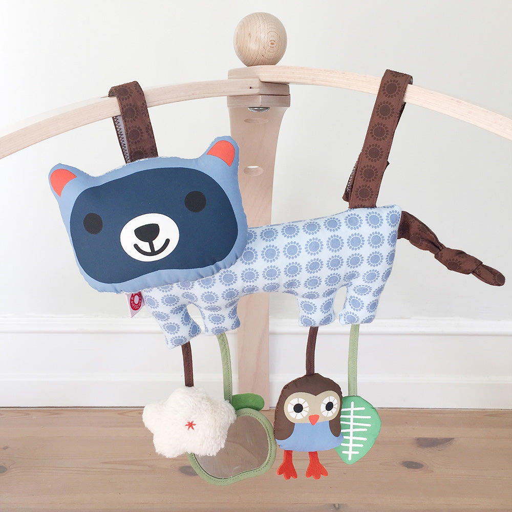 Organic activity toy, Hasse raccoon